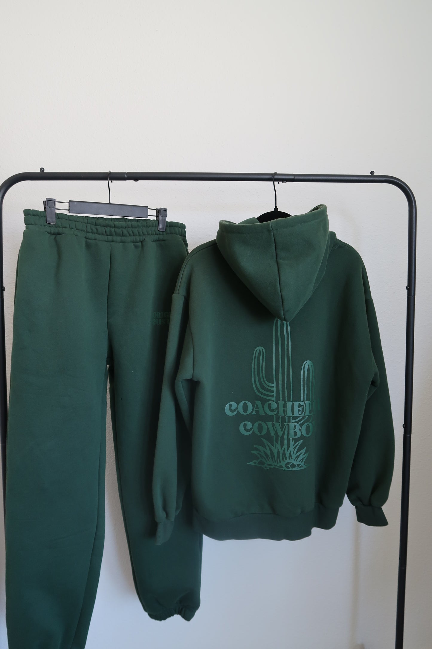 coachella valley cactus hoodie - green
