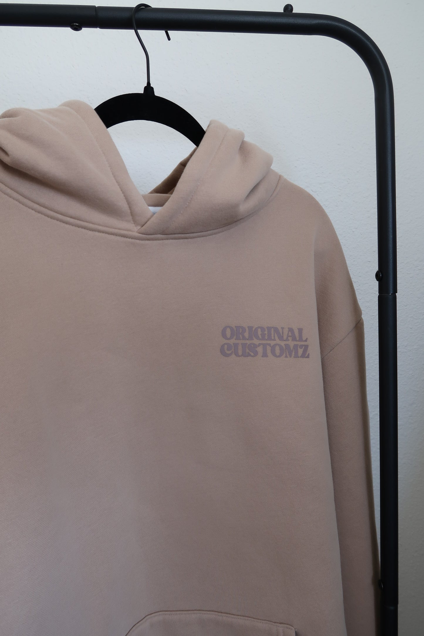 coachella valley cactus hoodie - sand