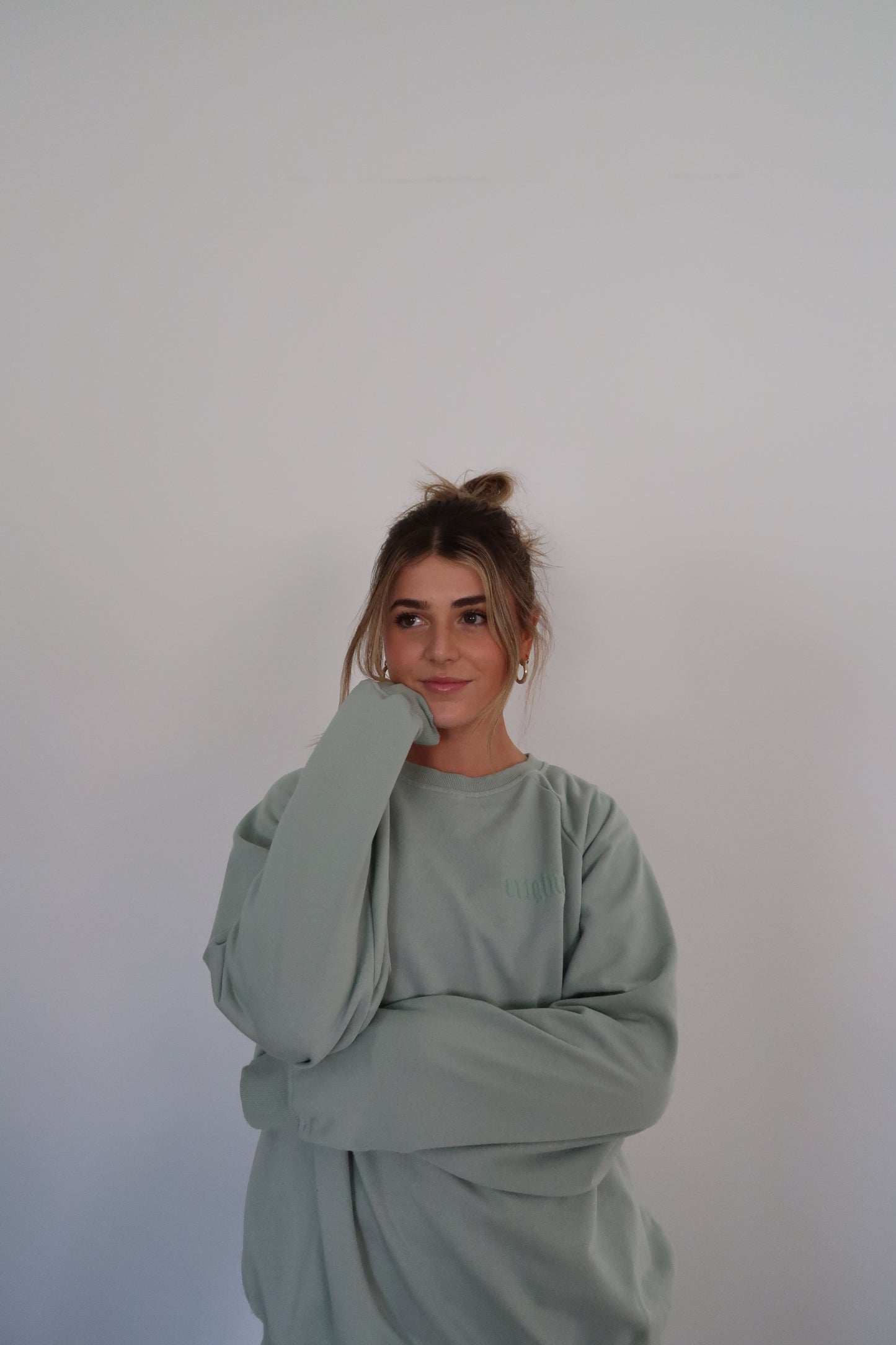 everyday crewneck in sage green