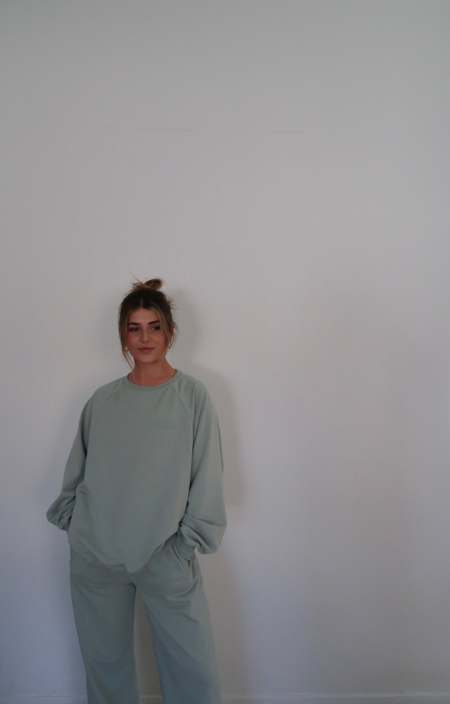 everyday crewneck in sage green