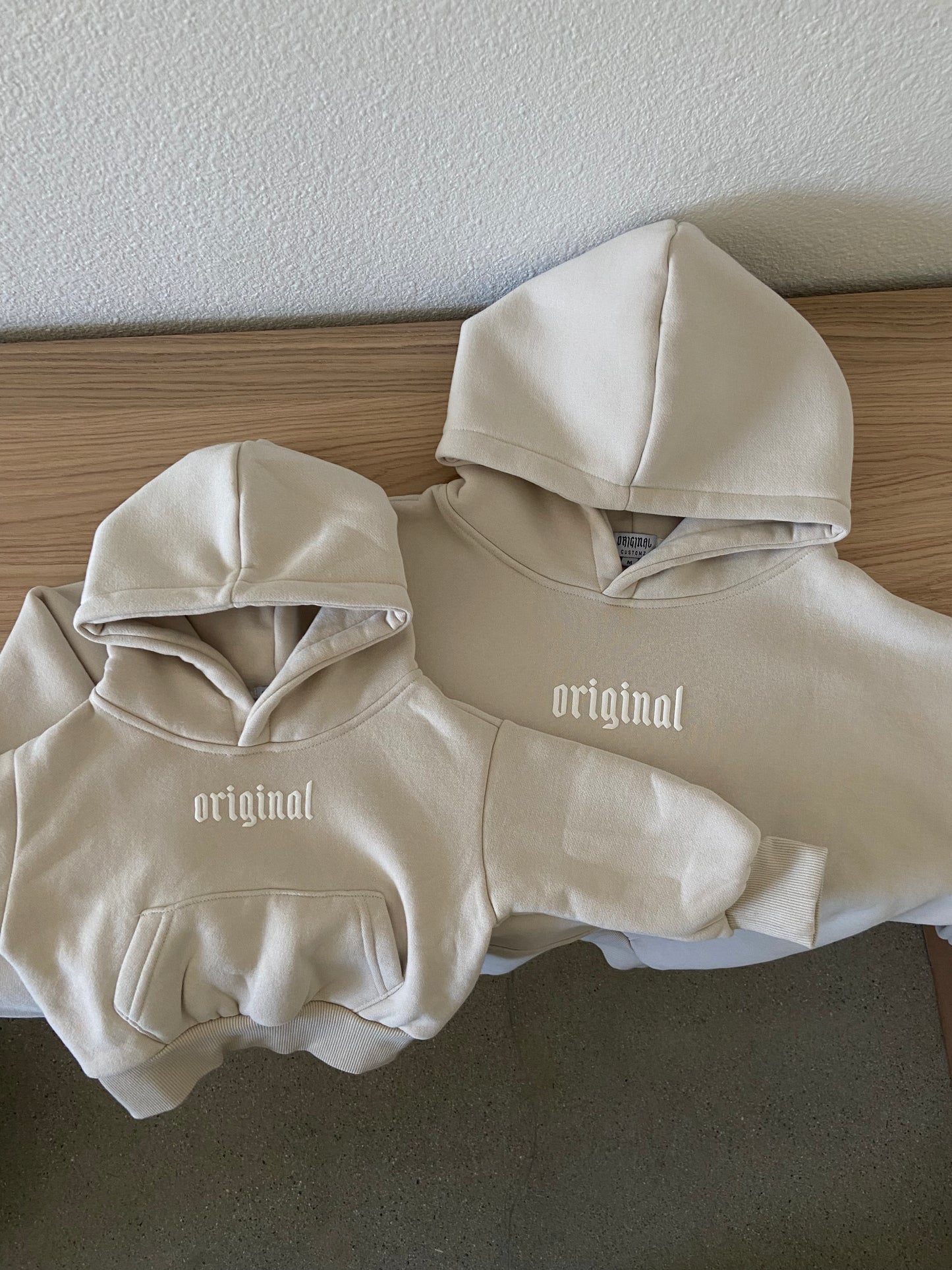 logo ADULT unisex hoodie