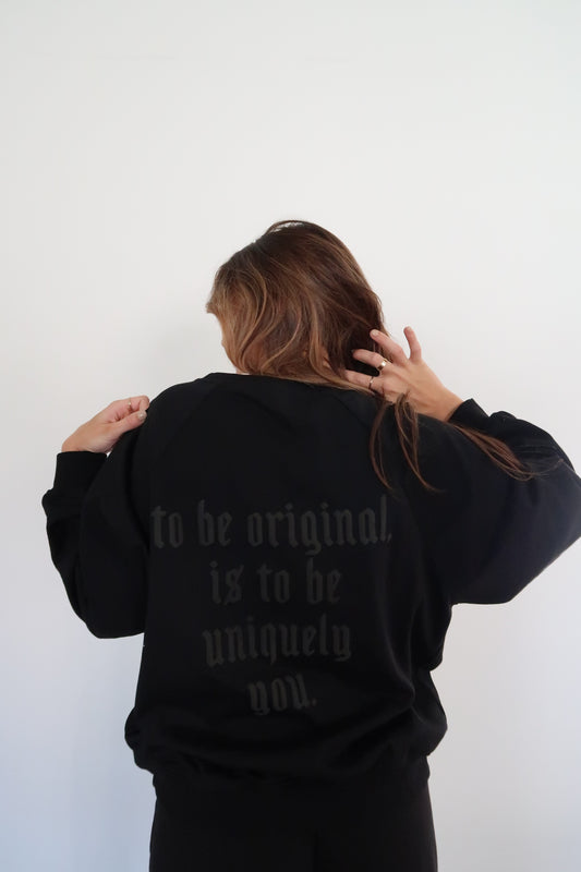 everyday crewneck in black