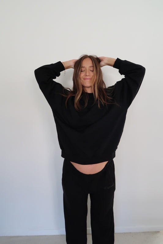 everyday pants in black